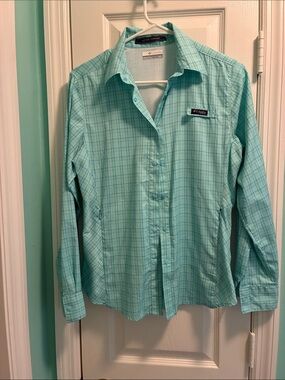 Columbia Mint Green Plaid Long Sleeve Shirt